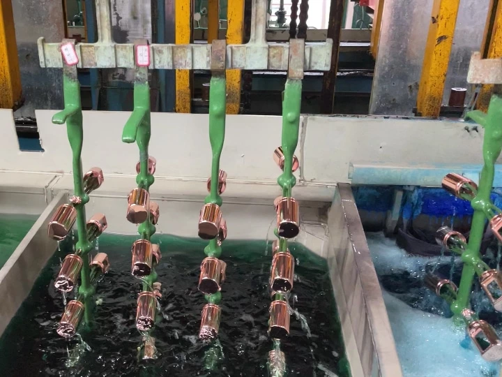copper-plated door handle production workshop