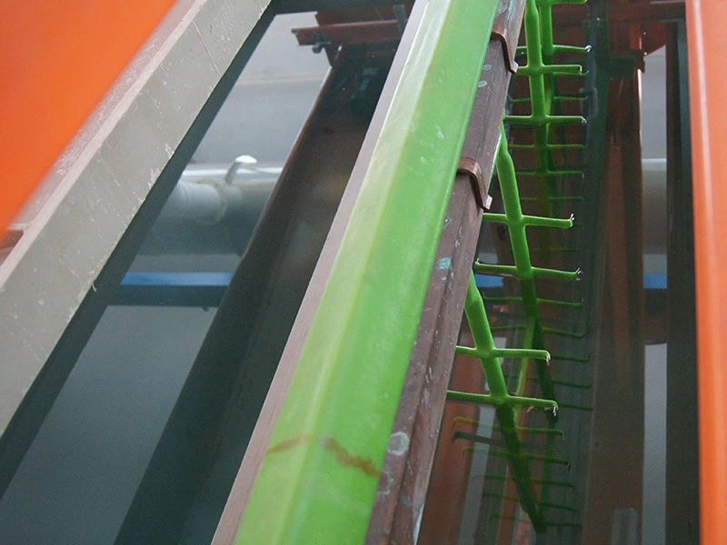 mentira de enchapado en rack