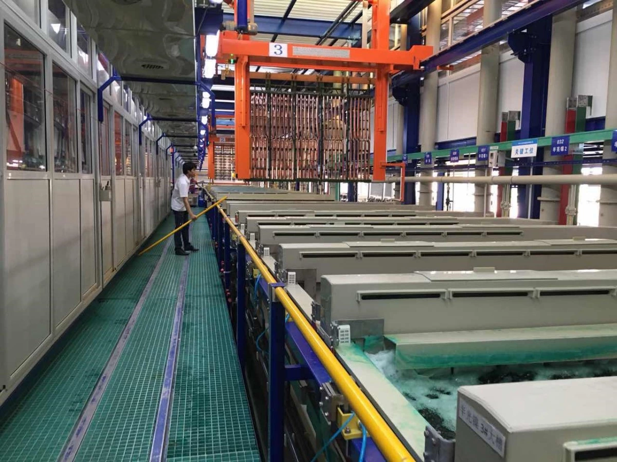 Perforated barrel for bulk electroplating of small metal parts